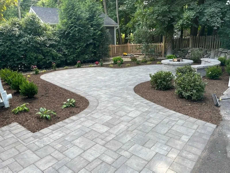 Top-rated garden landscaping in Pompton Lakes, NJ by Grasskeepers Landscaping
