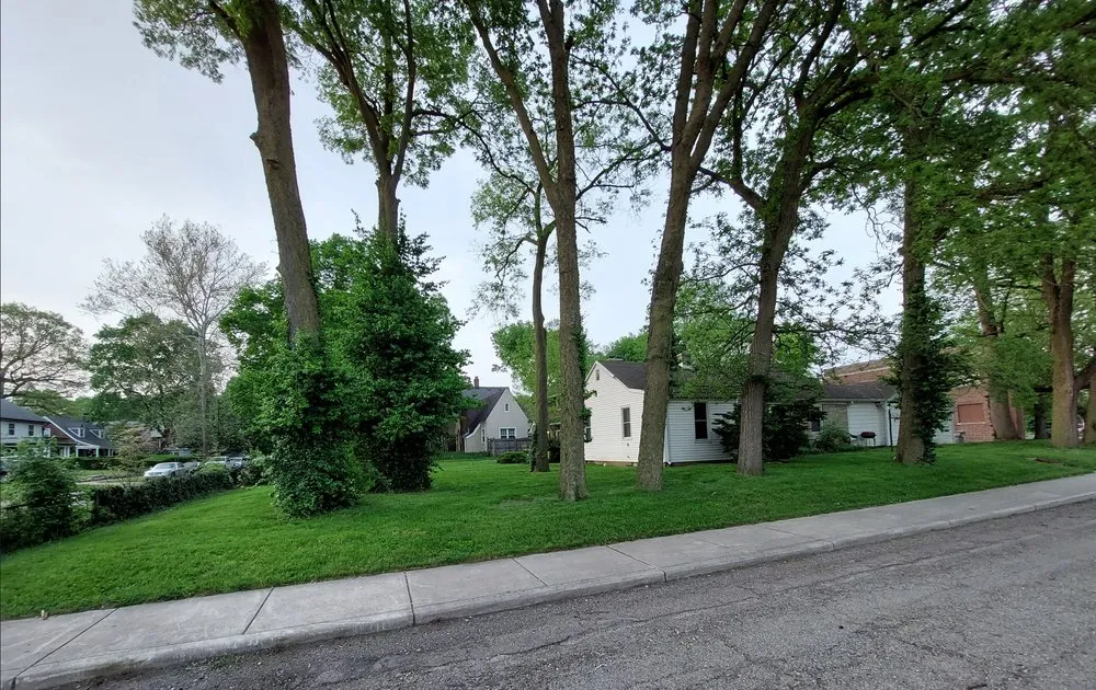 Expert outdoor landscaping in Indianapolis, IN by Grasskickers Lawncare