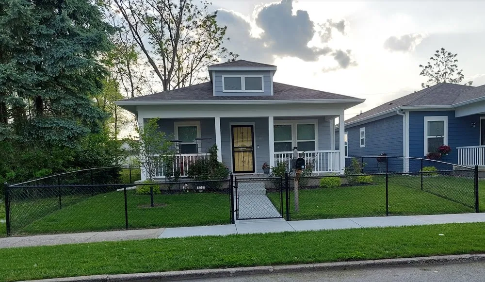 Custom lawn mowing service in Indianapolis, IN by Grasskickers Lawncare