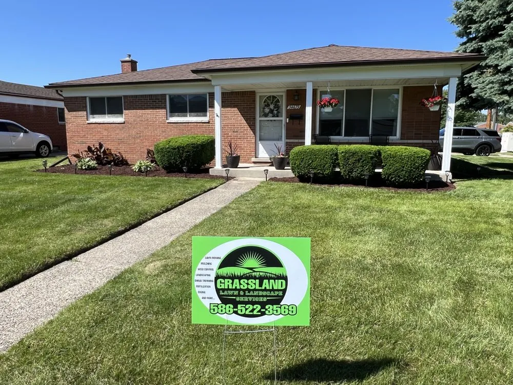 Professional residential landscaping in St. Clair Shores, MI - Grassland