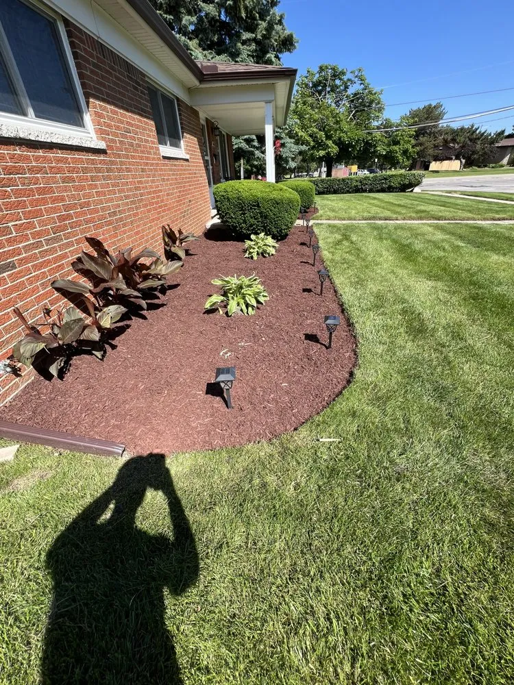 Affordable lawn mowing service in St. Clair Shores, MI - Grassland