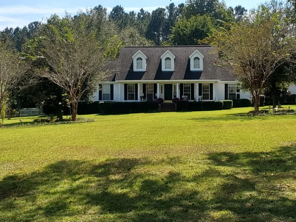 Local lawn care service near you across Headland, AL - Grassnall