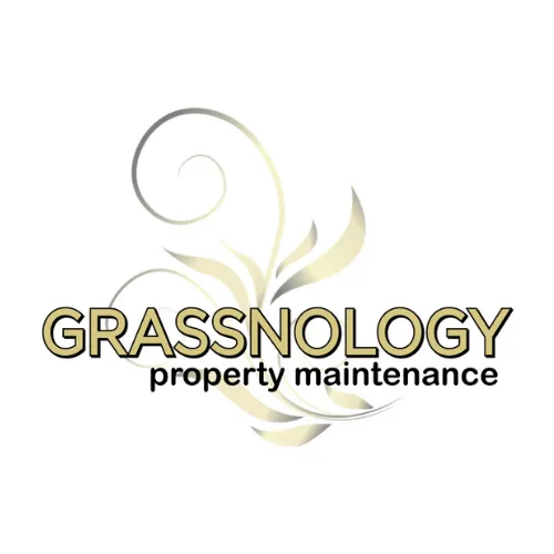 Local yard maintenance in Port Charlotte, FL by grassnology