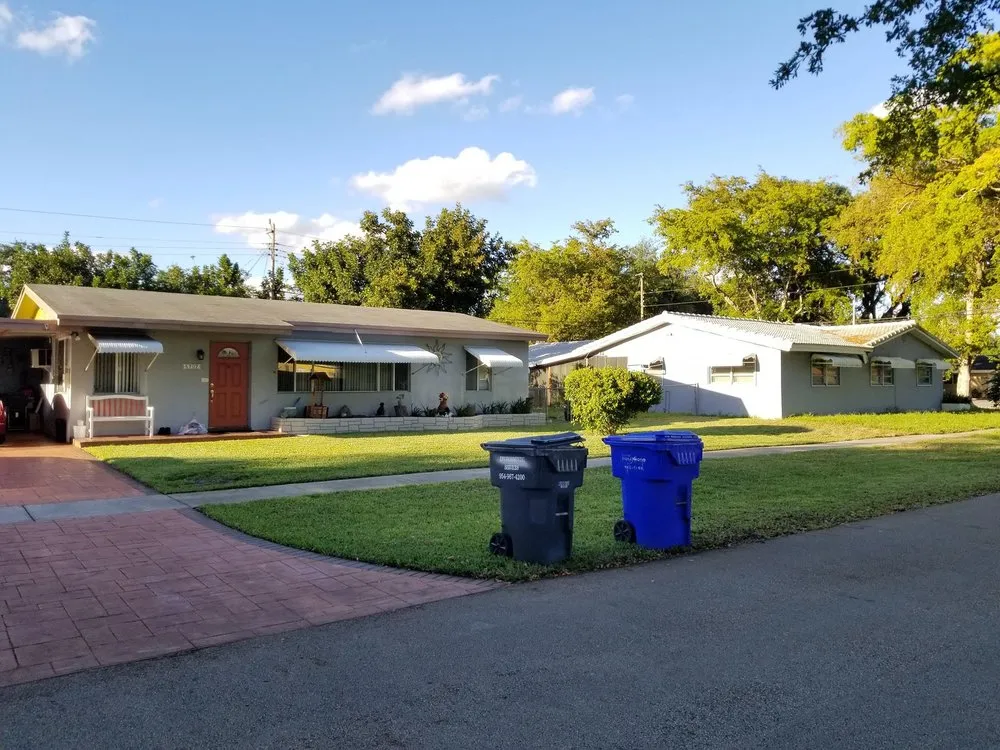 Professional lawn mowing service in Miramar, FL by Grasso Landscaping