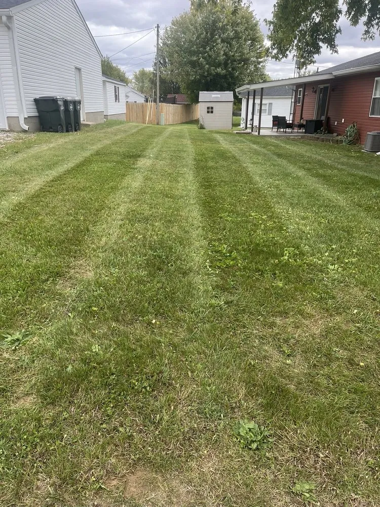 Local yard maintenance experts serving Saint Paul, IN - Grassquatch Mowing Service
