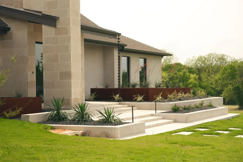 Affordable garden landscaping experts serving College Station, TX - Grassroots