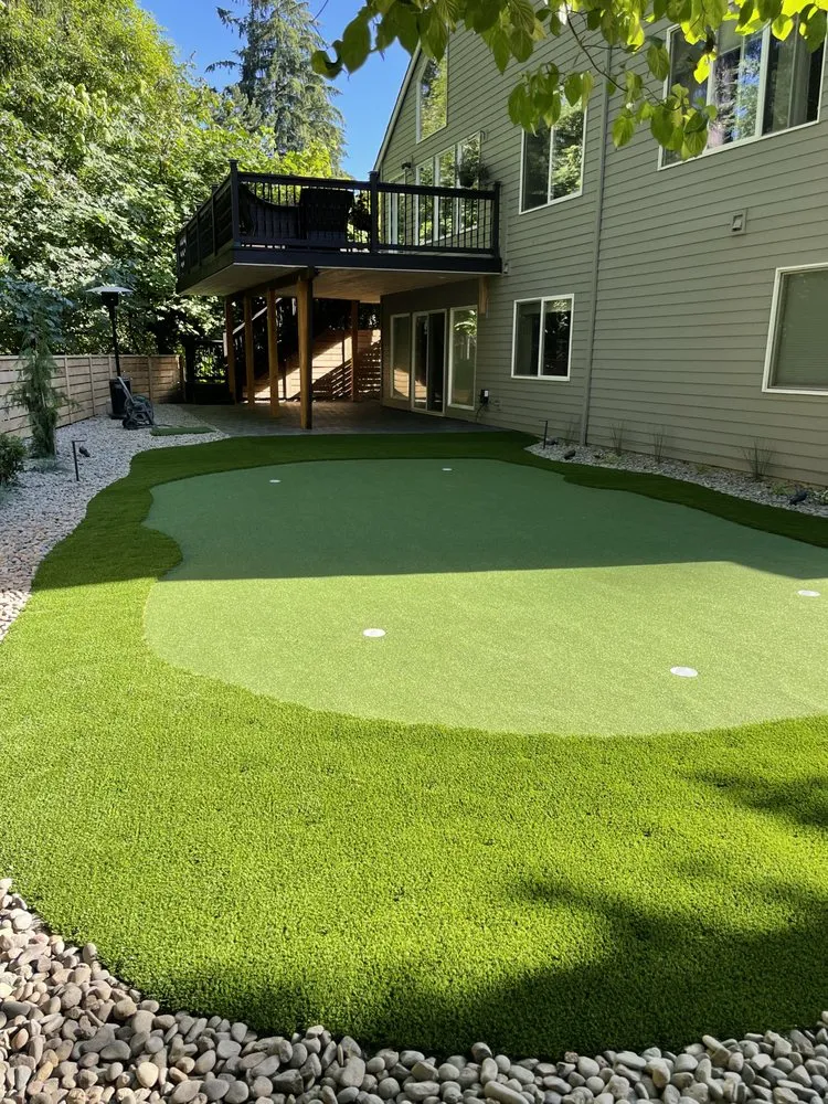 Reliable outdoor landscaping in Lake Oswego, OR by Grassroots Construction