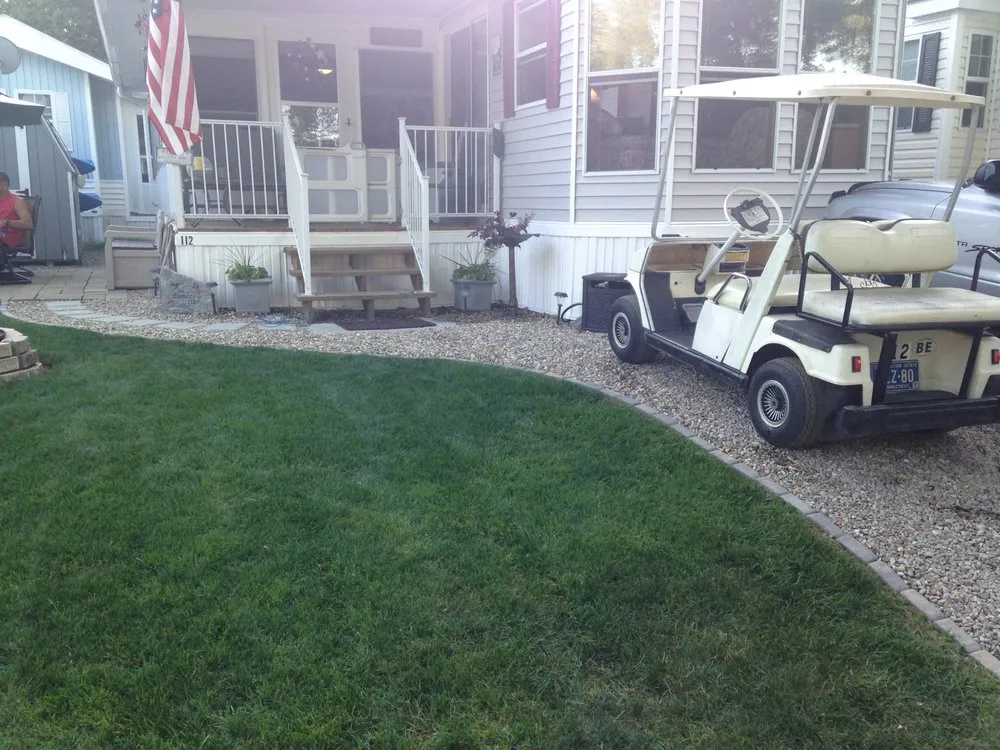 Trusted yard maintenance in Ellington, CT by Grassroots