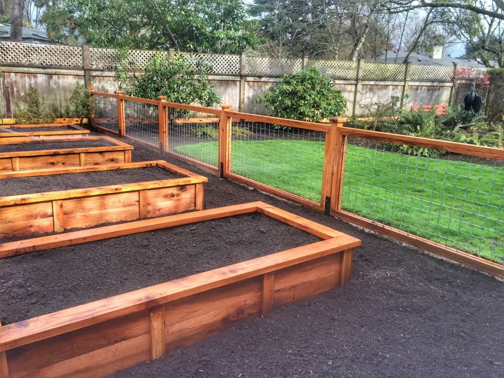 Affordable yard maintenance experts serving Eugene, OR - GrassRoots Landscape