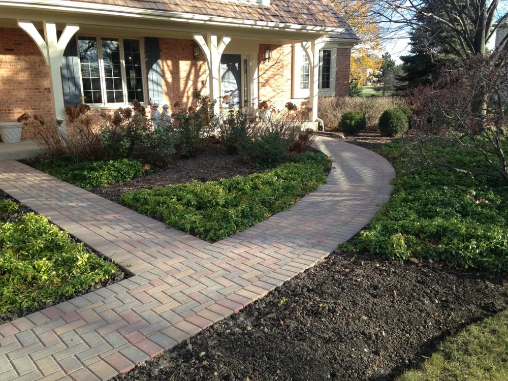 Local landscaping services near you in Roselle, IL by Grassroots Landscape Specialties