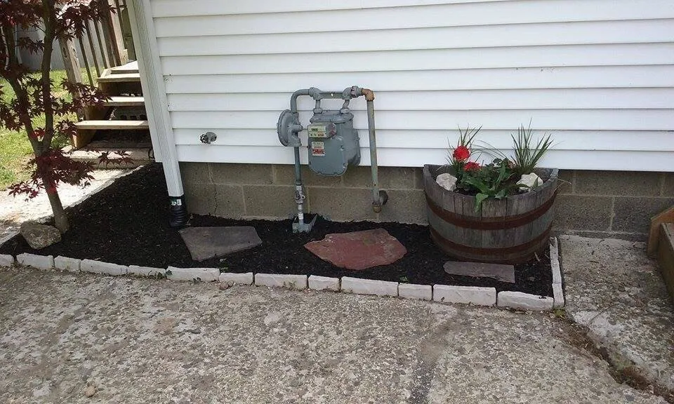 Custom lawn mowing service experts serving Cornwall, NY - Grassy Knoll