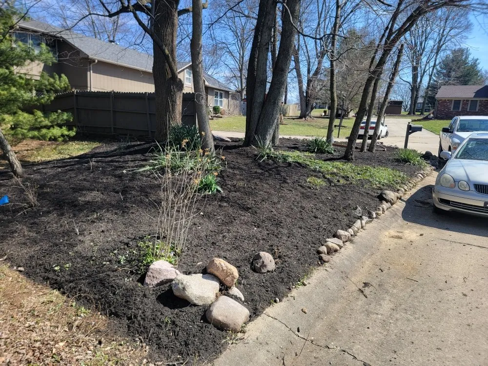 Trusted yard cleanup service in Noblesville, IN - Grateful Grass Lawn and Landscape Maintenance