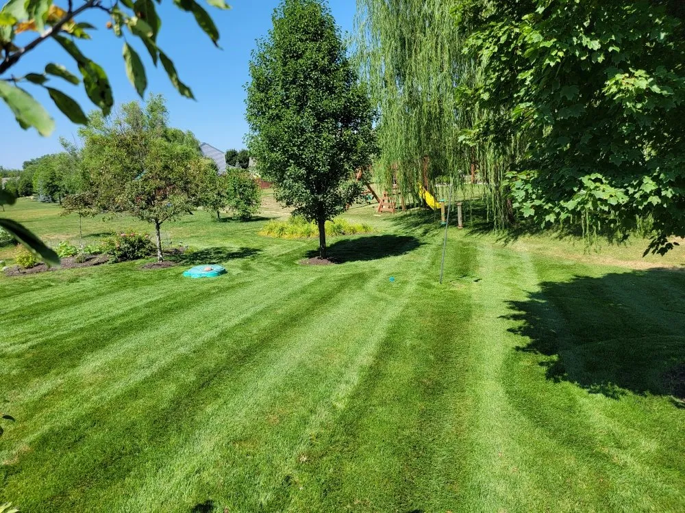 Professional residential landscaping in Noblesville, IN - Grateful Grass Lawn and Landscape Maintenance