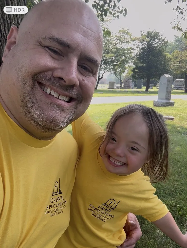 Expert lawn care service in Toledo, OH by Grave Expectations Grave Cleaning