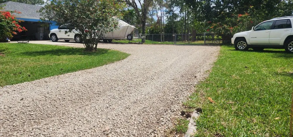 Custom yard maintenance experts serving Loxahatchee, FL - Gravel Works