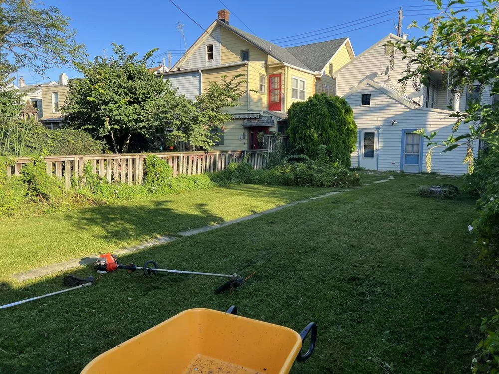 Affordable yard maintenance in Carlisle, PA - Gravers Landscaping