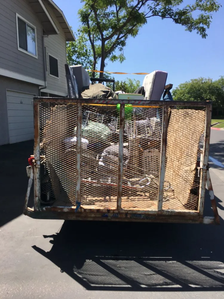 Professional residential landscaping experts serving Fresno, CA - Graves hauling