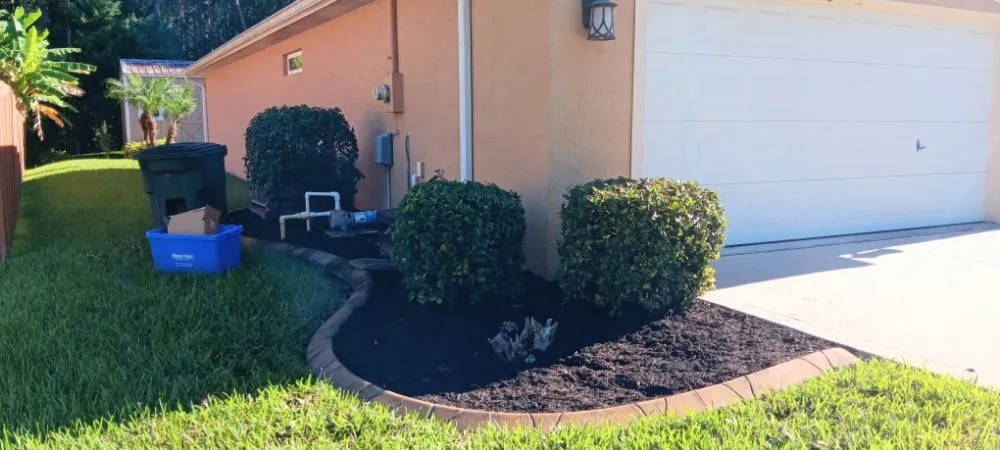 Top-rated yard cleanup service for year-round maintenance across Palm Coast, FL - Graves Landscaping And Design