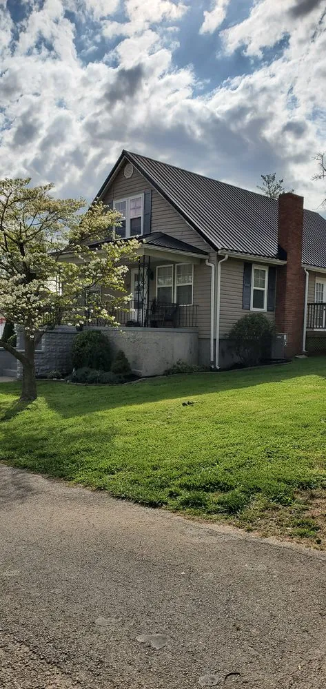 Local residential landscaping in Brodhead, KY by Graves Lawn Service