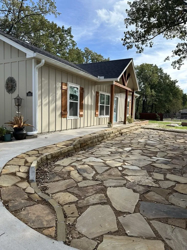 Affordable landscaping services for year-round maintenance across Rockwall, TX - Graves Pools and Outdoor Living