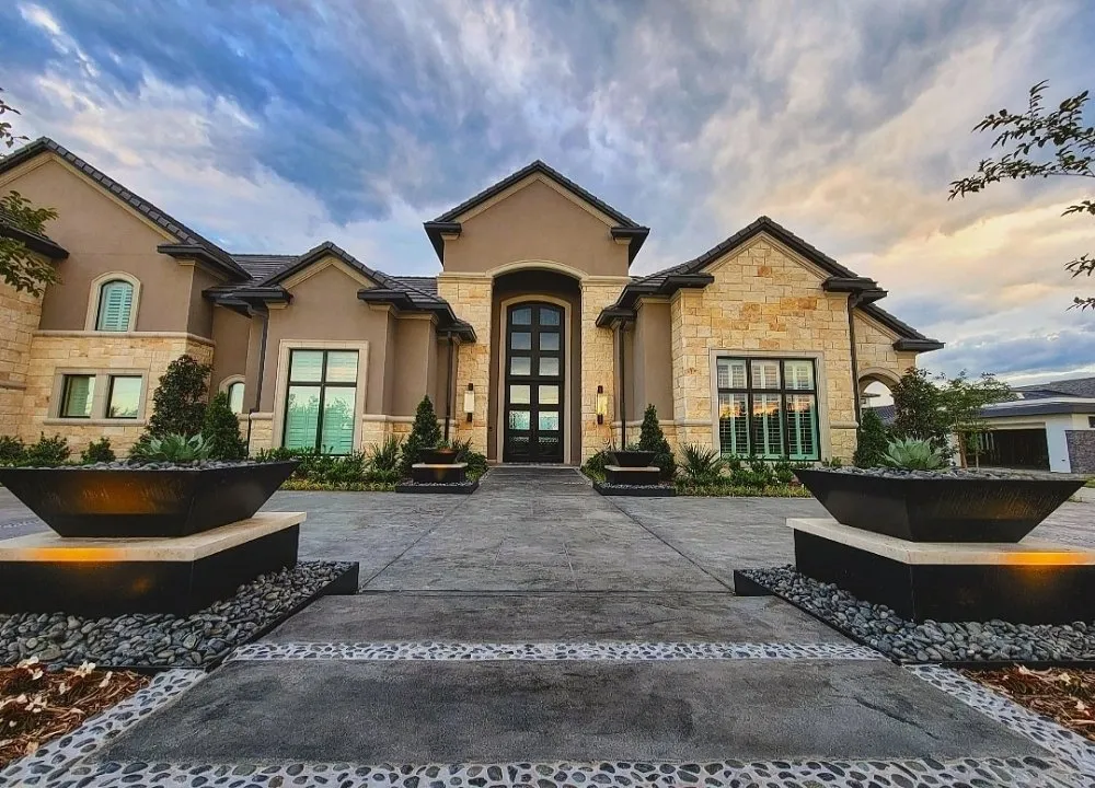 Trusted lawn mowing service for beautiful yards across Rockwall, TX - Graves Pools and Outdoor Living