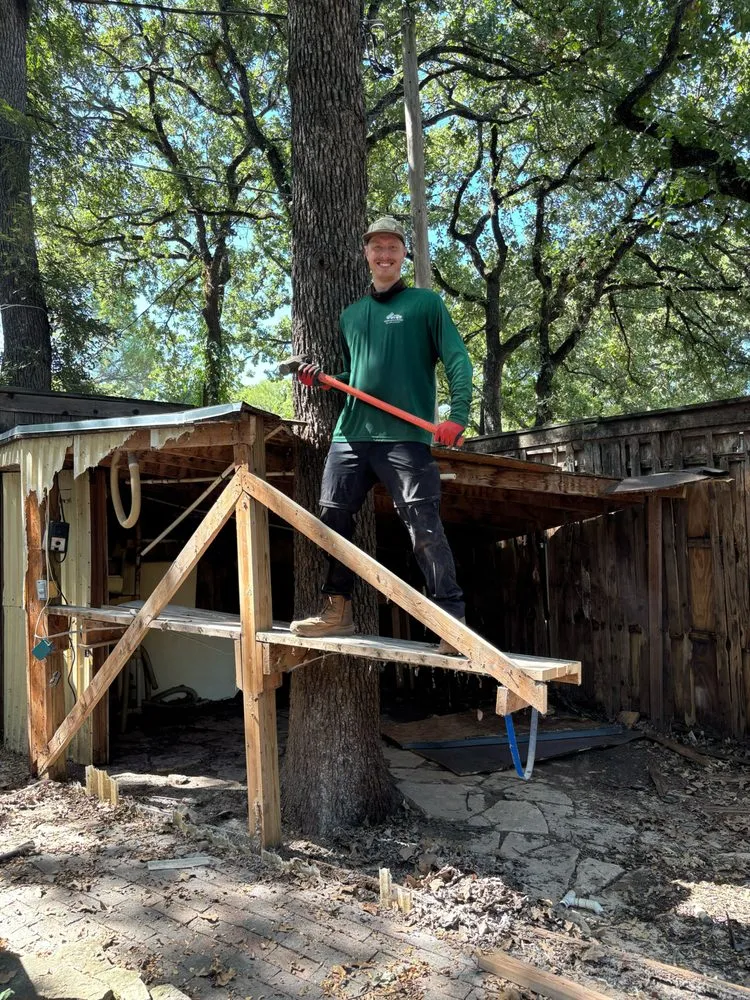 Trusted yard maintenance in Euless, TX by Grawe Junk & Demo