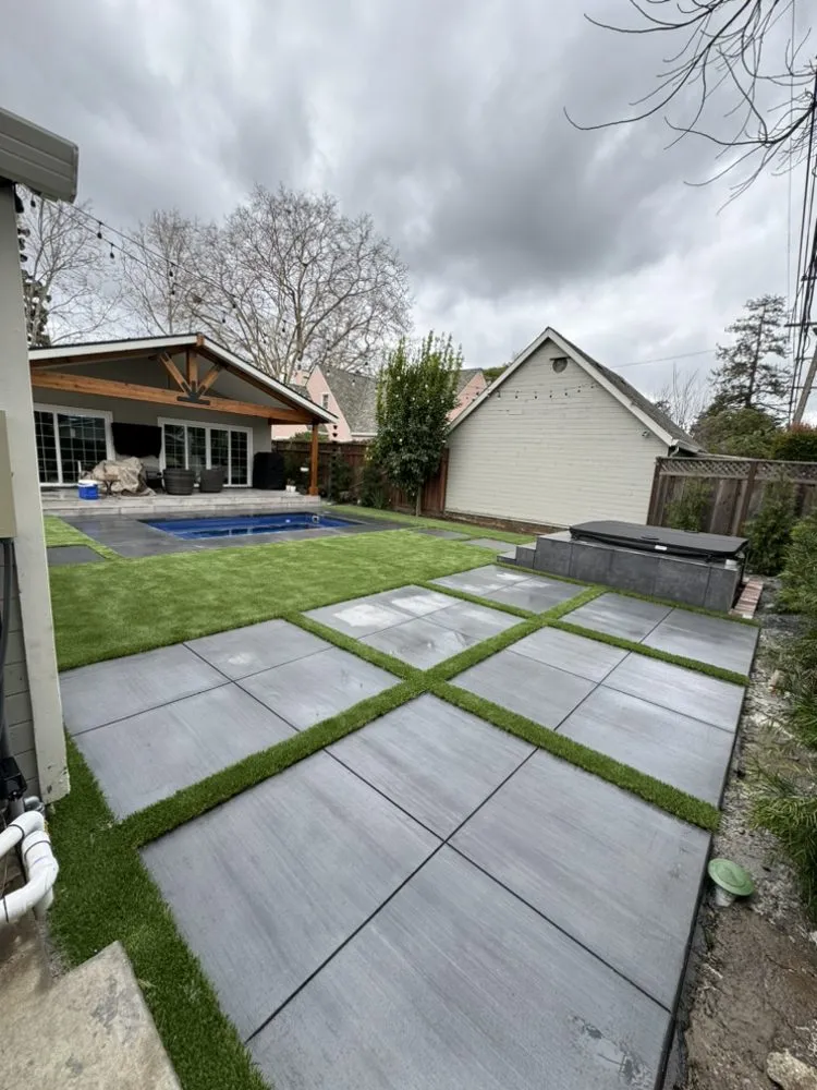 Professional yard maintenance in Morgan Hill, CA - Gray Concrete