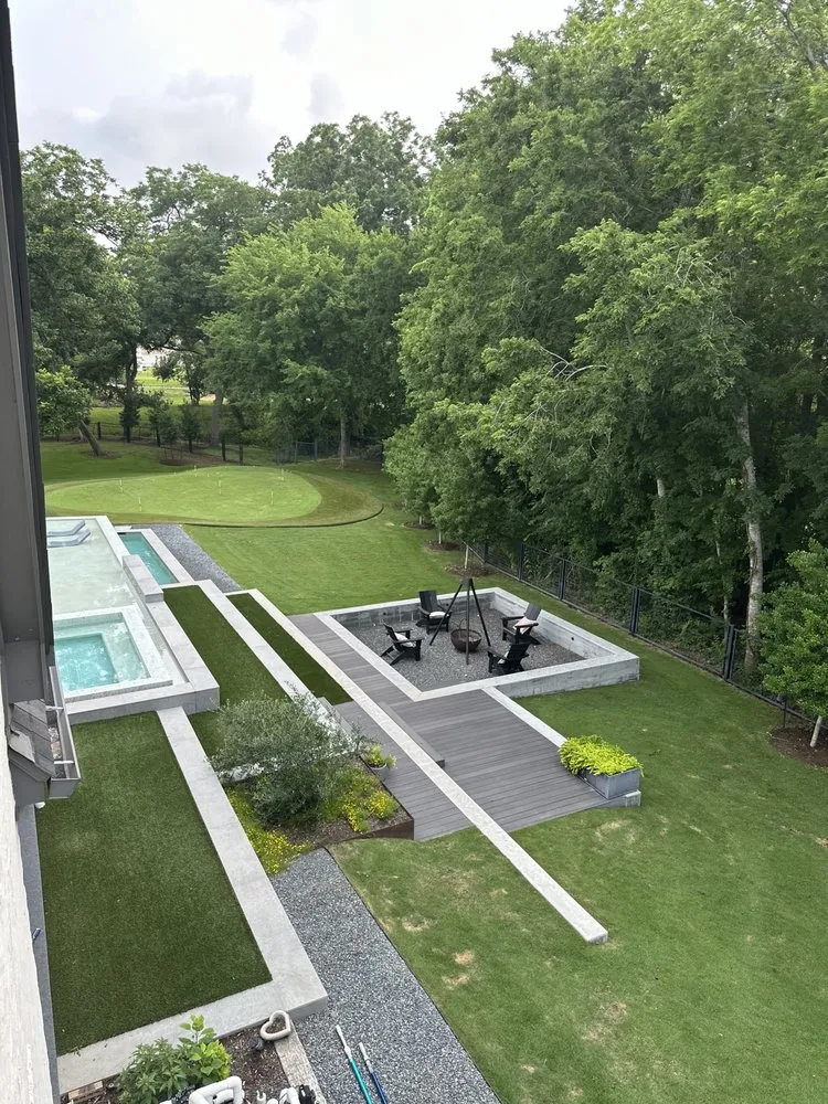 Top-rated lawn care service experts serving The Hills, TX - Gray Lang