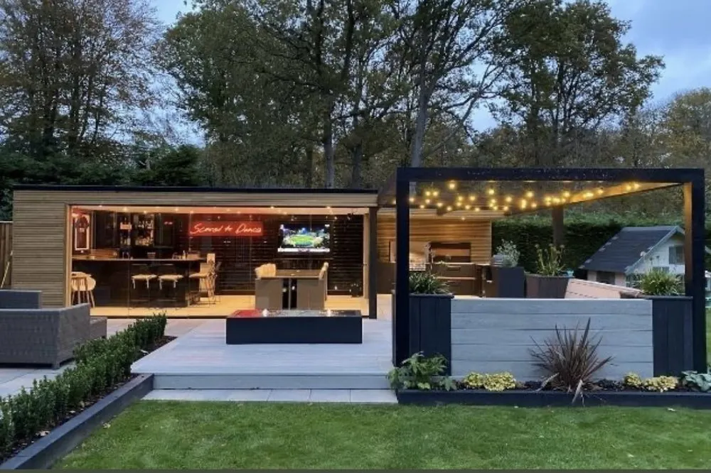 Affordable outdoor landscaping for residential properties across The Hills, TX - Gray Lang