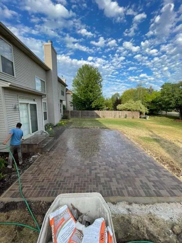 Top-rated yard cleanup service for year-round maintenance in Crystal Lake, IL by Gray Slate Hardscapes