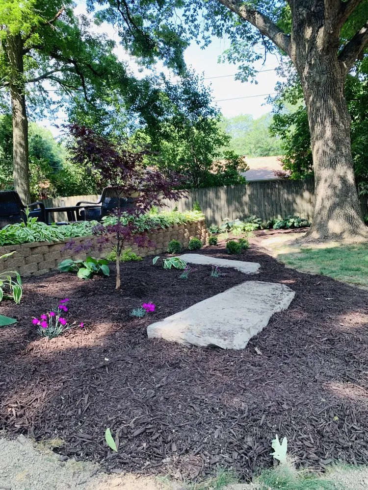 Reliable lawn mowing service for beautiful yards in Washington, IL by Gray's Groundskeeping