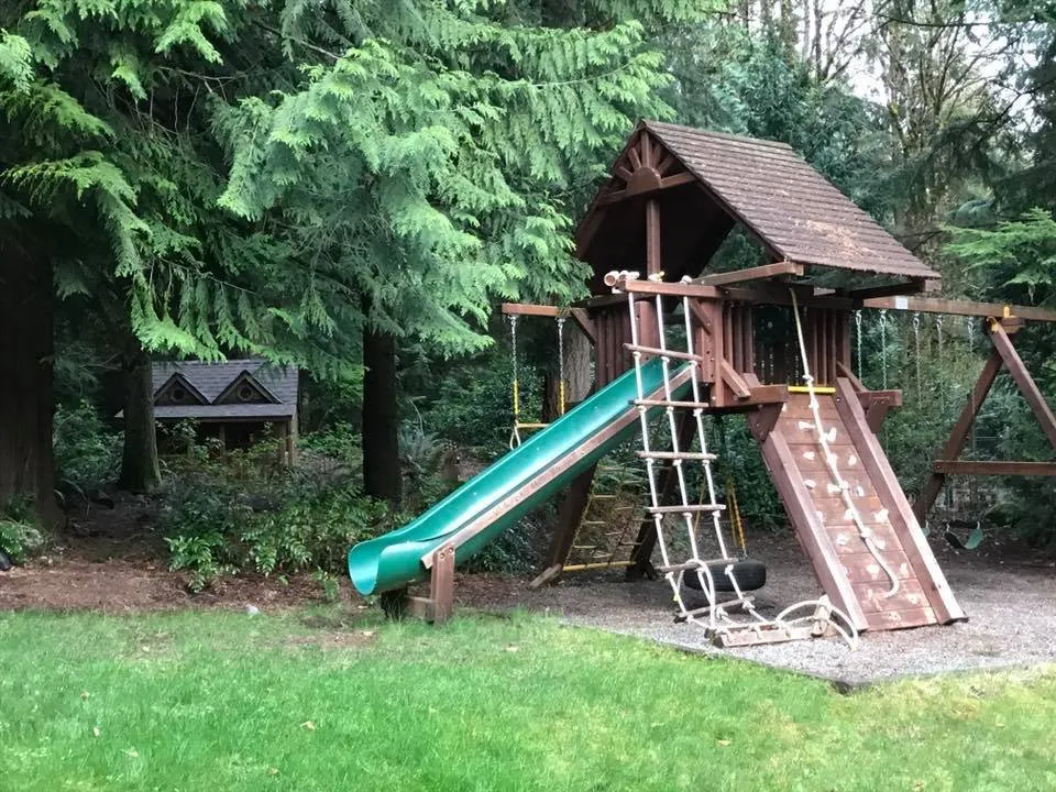 Trusted landscape installation in Duvall, WA by Gray's Landscaping