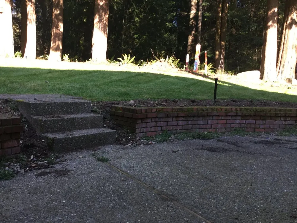 Professional garden landscaping experts serving Duvall, WA - Gray's Landscaping