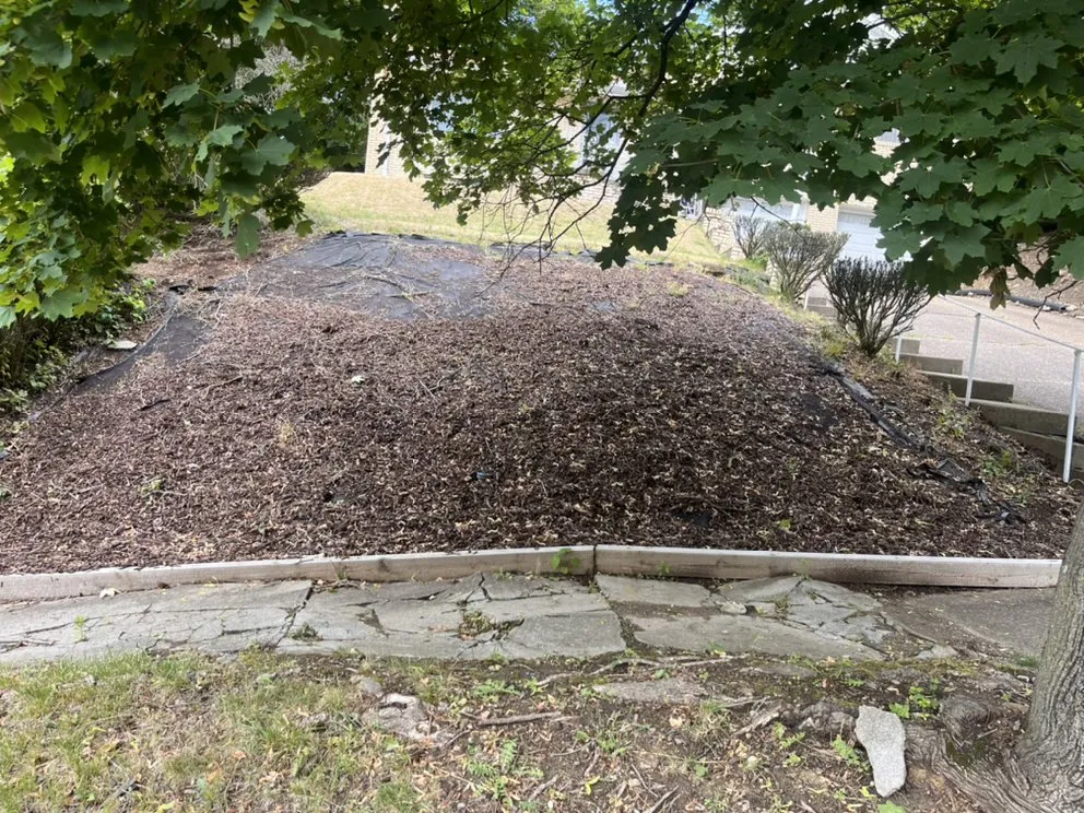 Custom garden landscaping for year-round maintenance in Pittsburgh, PA by Gray’s Landscaping