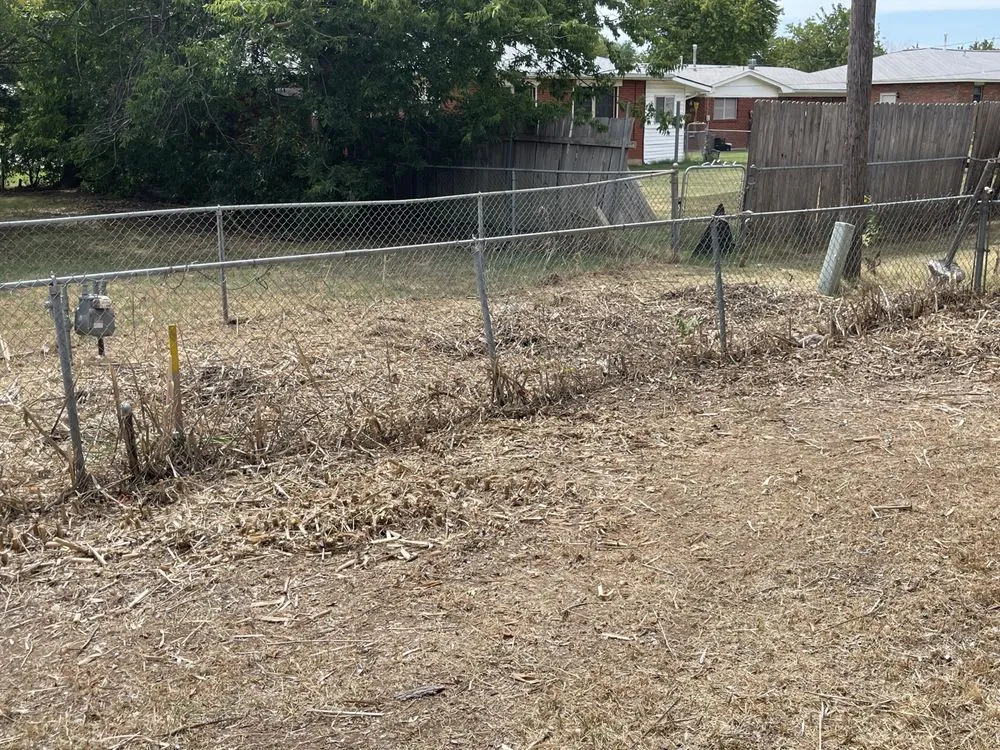 Affordable garden landscaping in Lawton, OK by Gray's Lawn Care Service and Home Repair