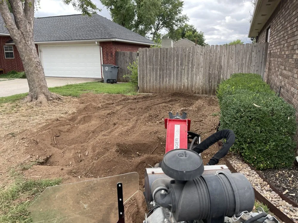 Custom lawn mowing service for homes in Lawton, OK by Gray's Lawn Care Service and Home Repair