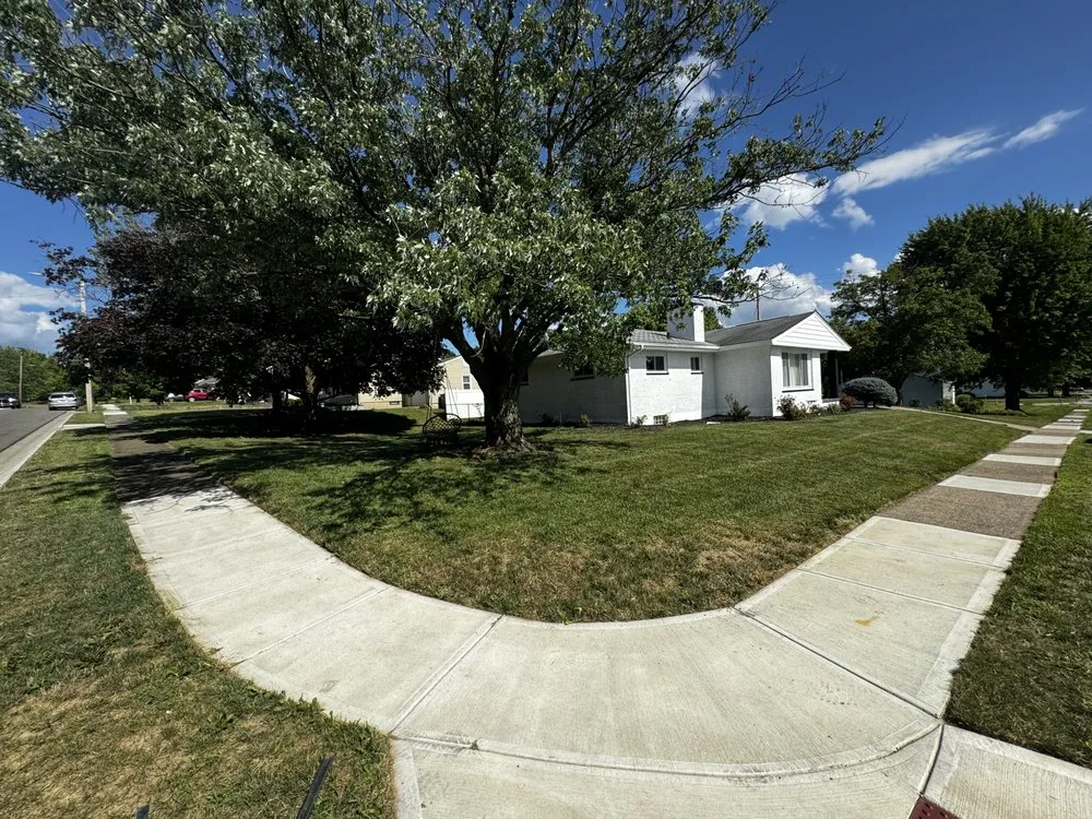 Trusted landscaping services in Hamilton, OH by Grayscaping