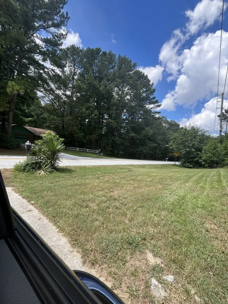 Trusted garden landscaping in Snellville, GA - Grayson Lawn Solution