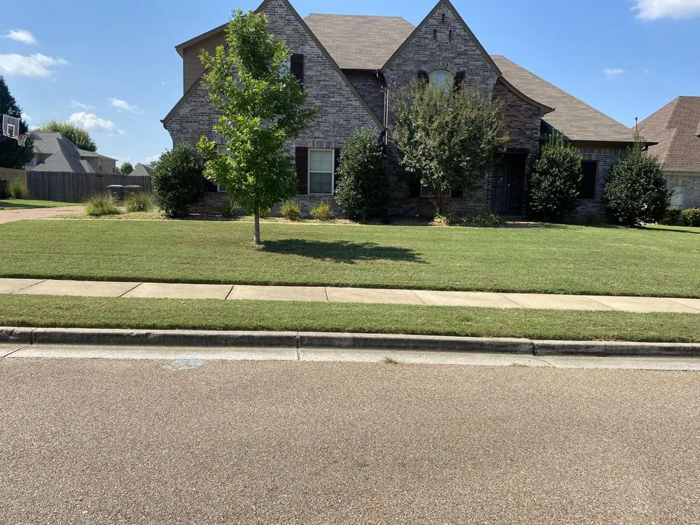 Trusted garden landscaping for outdoor upgrades in Memphis, TN by Grayson's Landscaping & Lawn care