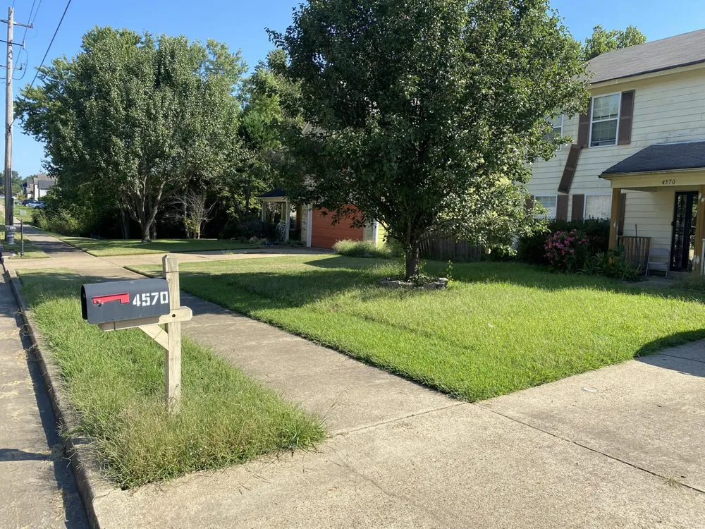 Custom landscaping services in Memphis, TN by Grayson's Landscaping & Lawn care