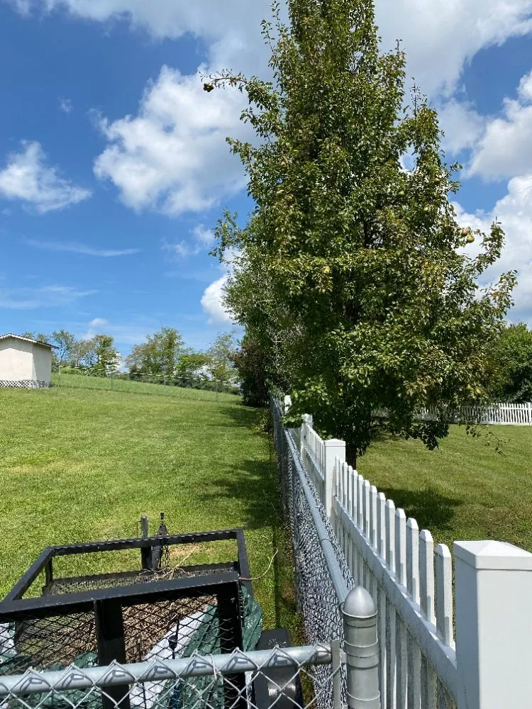 Top-rated garden landscaping for beautiful yards in Shady Spring, WV by Grazing Goats Lawncare