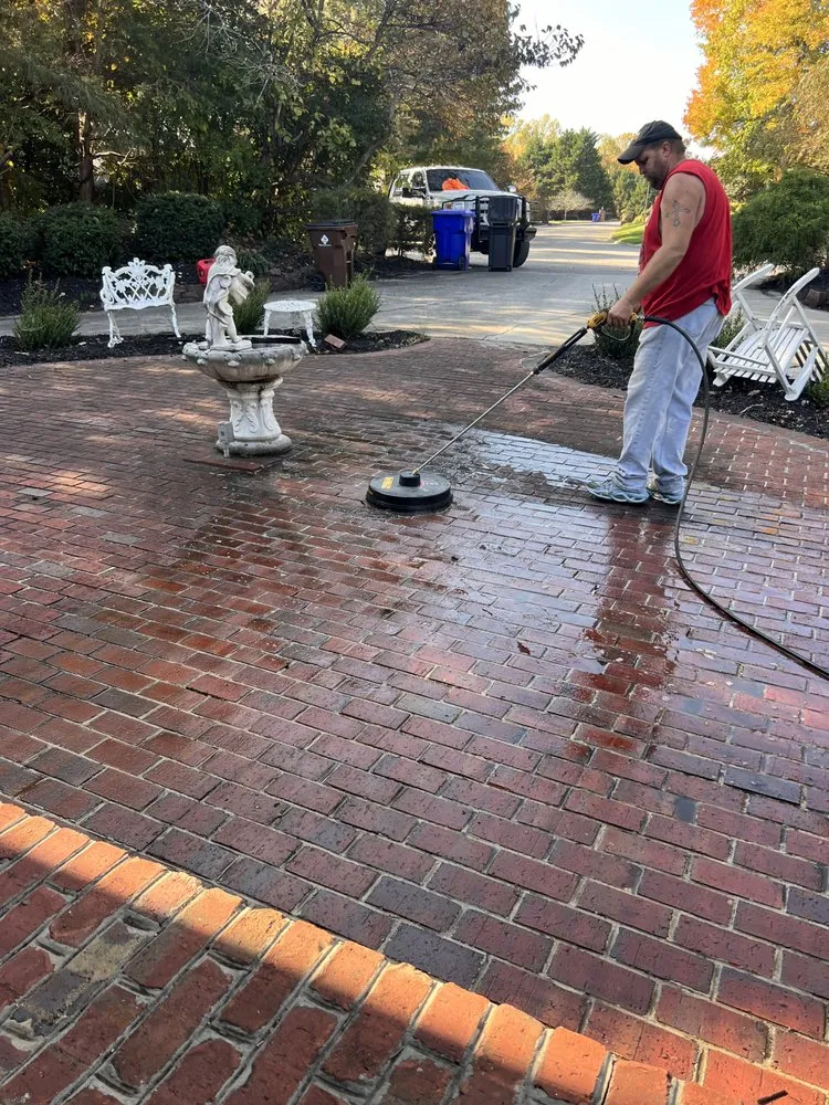 Reliable residential landscaping experts serving Friendsville, TN - Great American Lawn Care