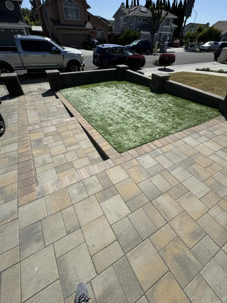 Affordable lawn care service with custom design across San Jose, CA - Great Builder