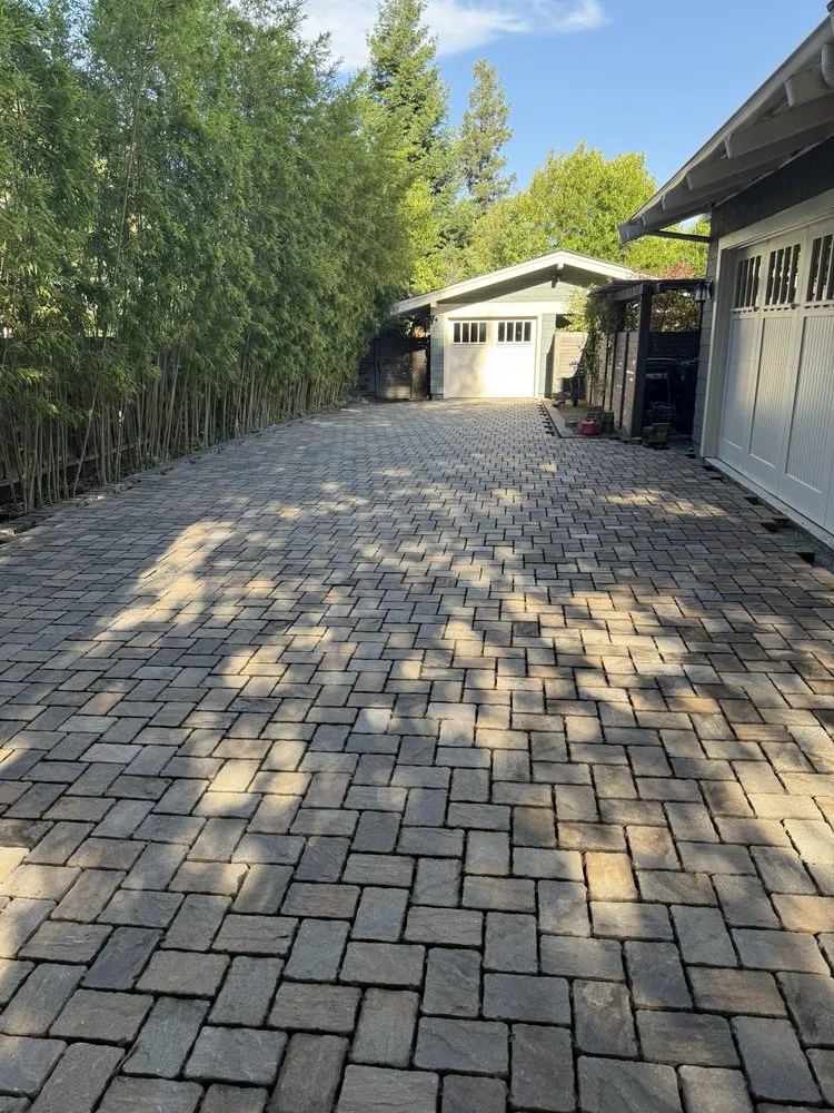 Custom yard cleanup service for residential properties across San Jose, CA - Great Builder