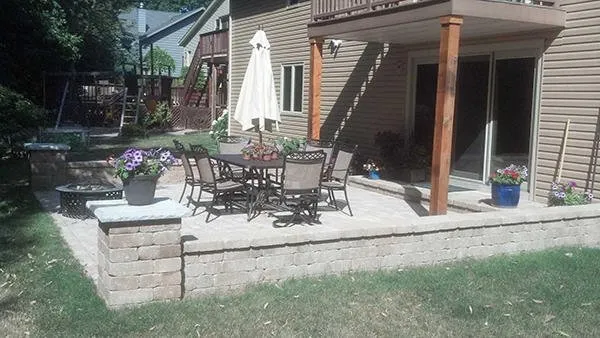 Trusted lawn mowing service experts serving Appleton, WI - Great Escapes Handscaping