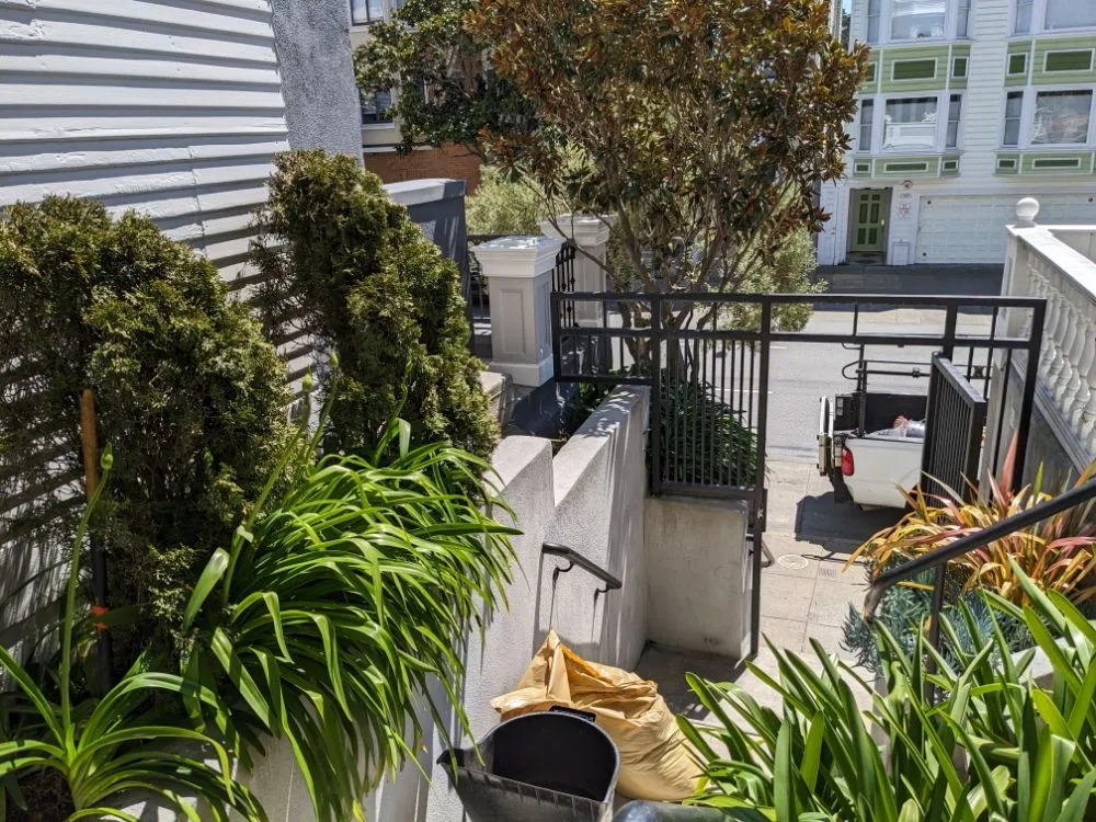 Affordable yard maintenance experts serving Richmond, CA - Great Green Gardening Service