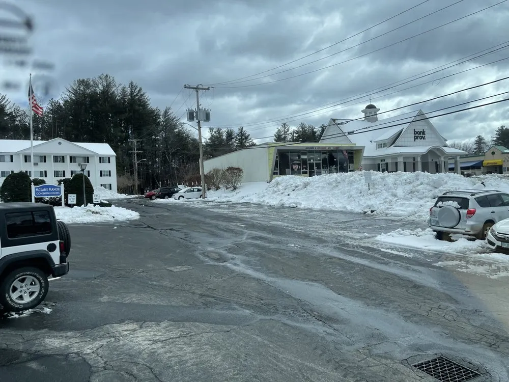 Reliable yard cleanup service for beautiful yards across Lowell, MA - Great Horizons Landscaping