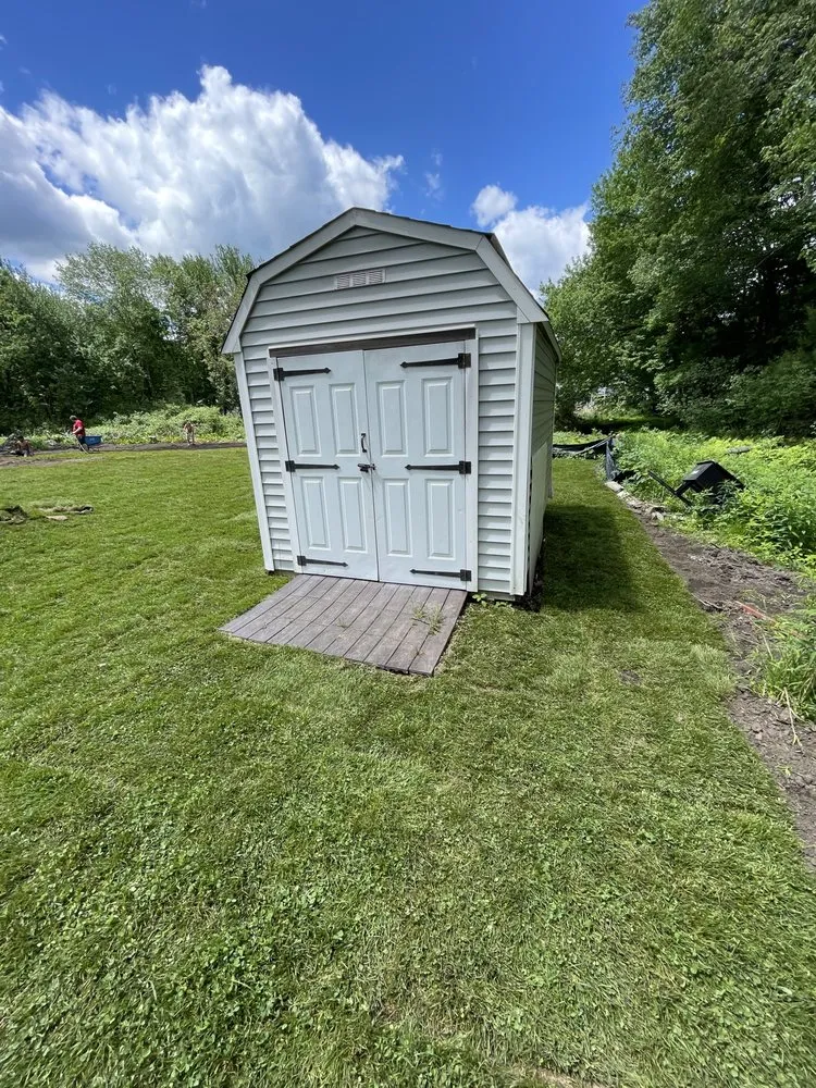 Reliable yard maintenance for homes in Lowell, MA by Great Horizons Landscaping