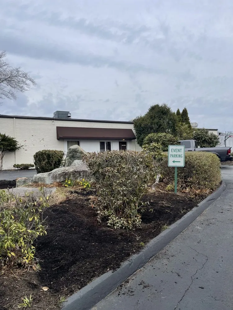 Local yard maintenance in Lowell, MA - Great Horizons Landscaping