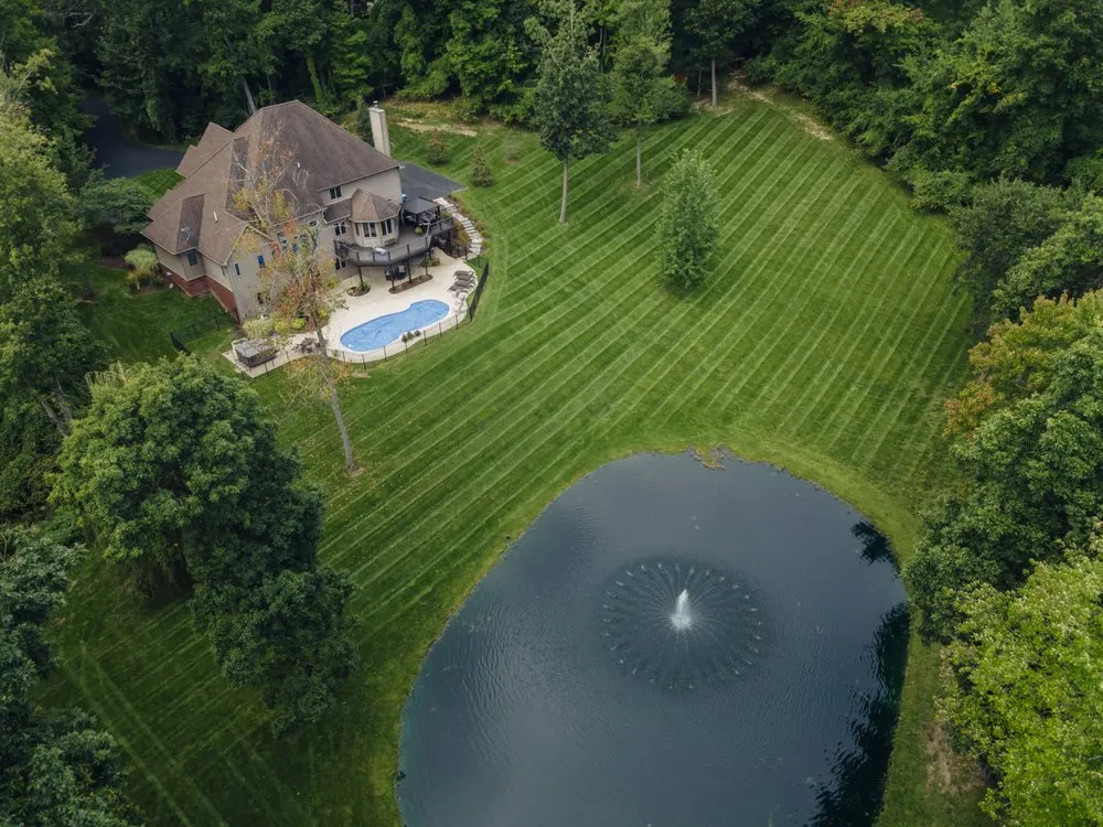 Expert lawn care service in Flint, MI - Great Lakes Landcare